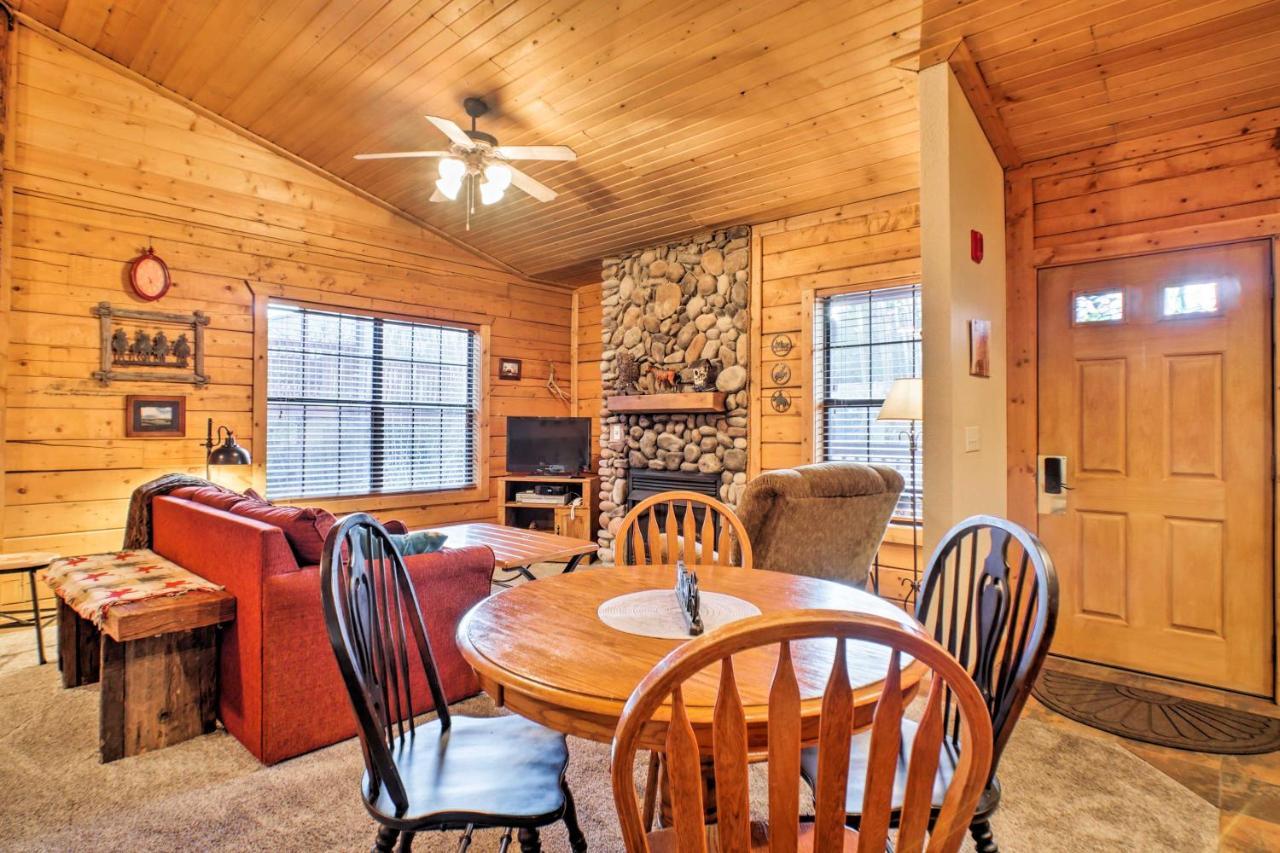 Cabin-Style Studio Right Off The Branson Strip! Apartment Екстериор снимка